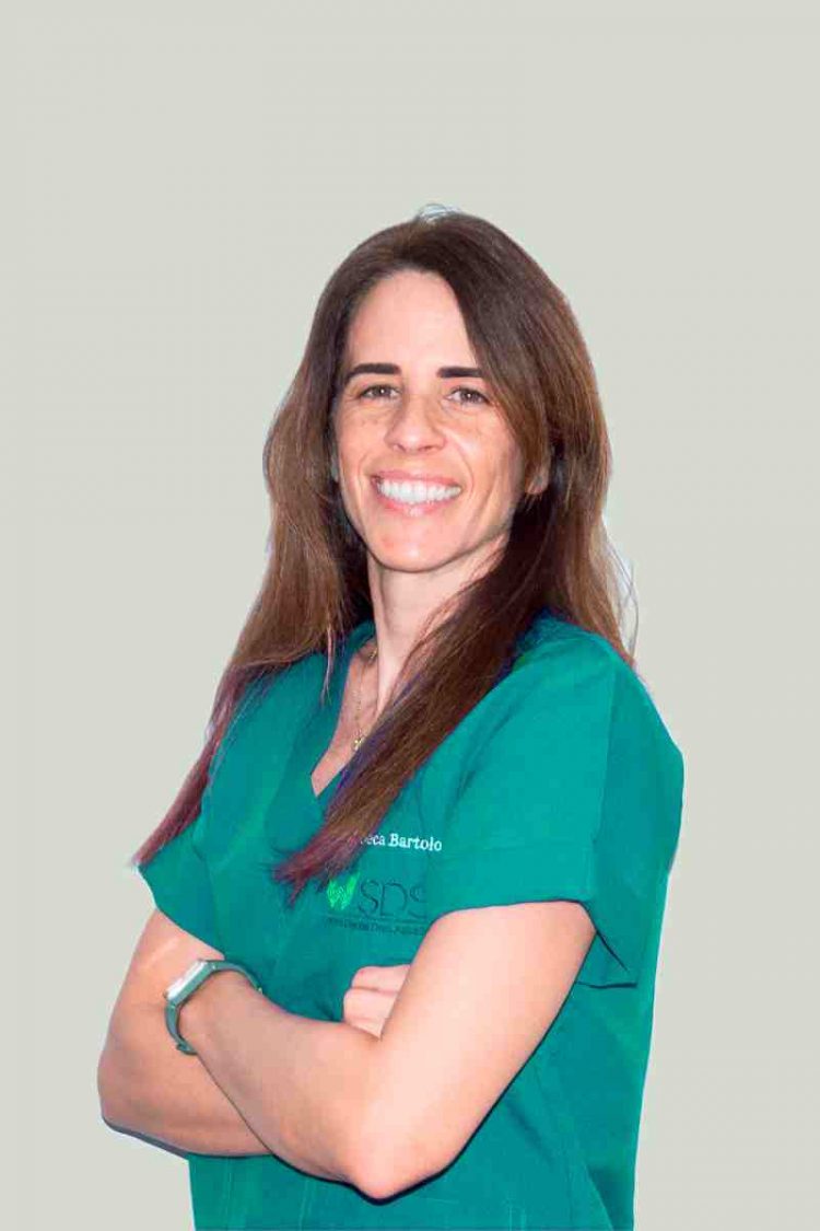 Clínica dental Getafe Dra. Bartolomé 7 Dra. Bartolomé, odontóloga especialista en endodoncia de la Clínica Dental Getafe Studio
